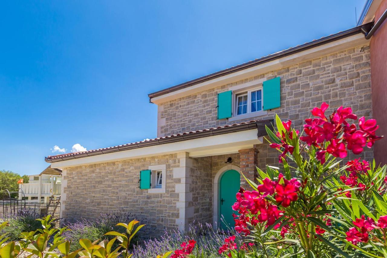 Holiday House Chiara Vrh  ภายนอก รูปภาพ
