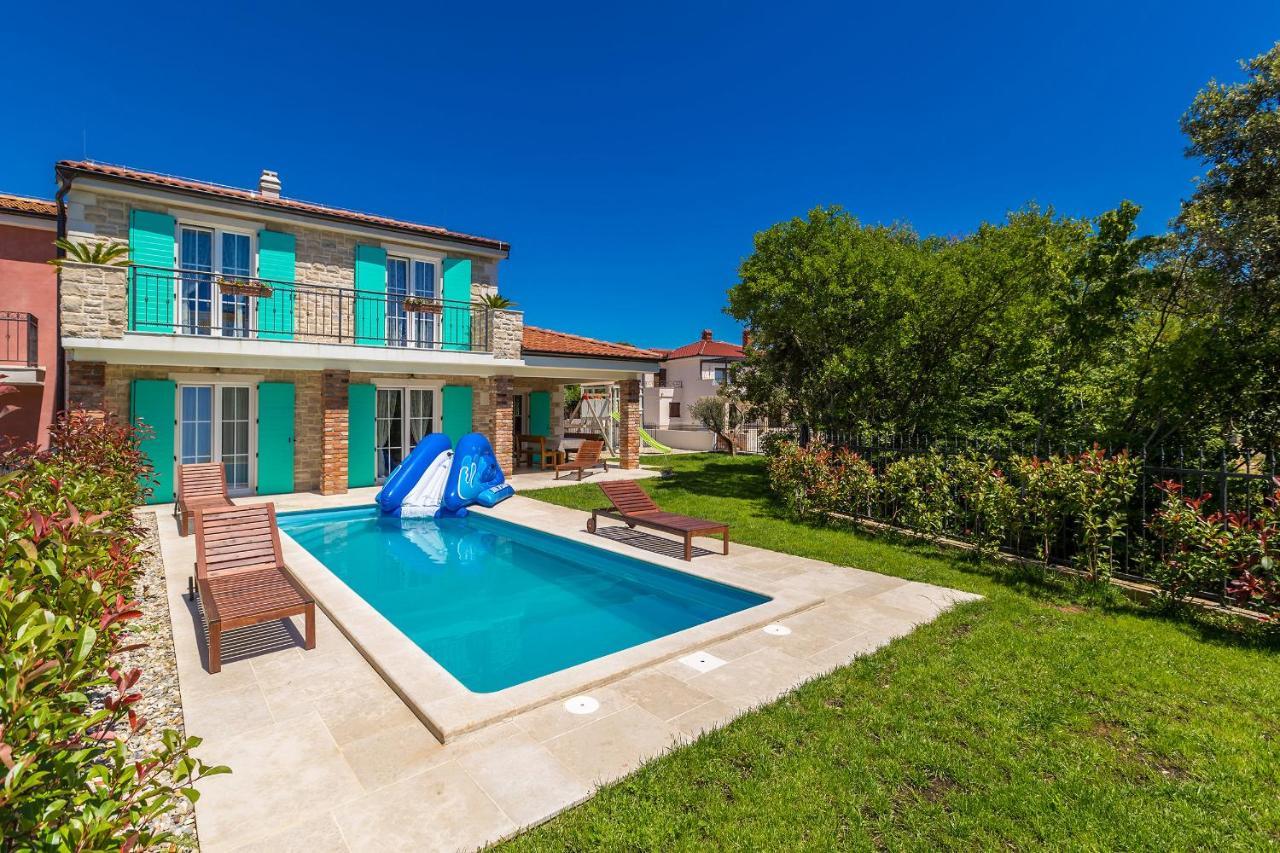 Holiday House Chiara Vrh  ภายนอก รูปภาพ