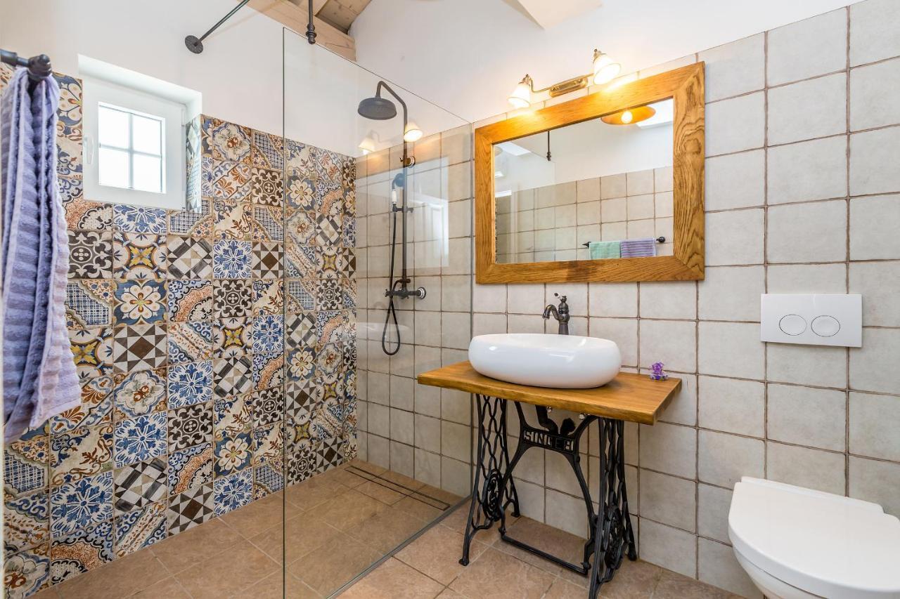 Holiday House Chiara Vrh  ภายนอก รูปภาพ
